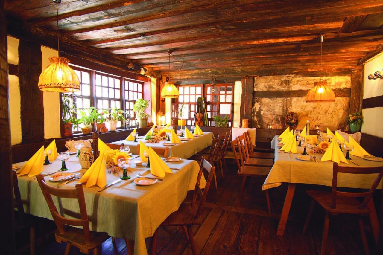 Hotel Restaurant Zum Nachtwaechter Lienzingen Екстериор снимка